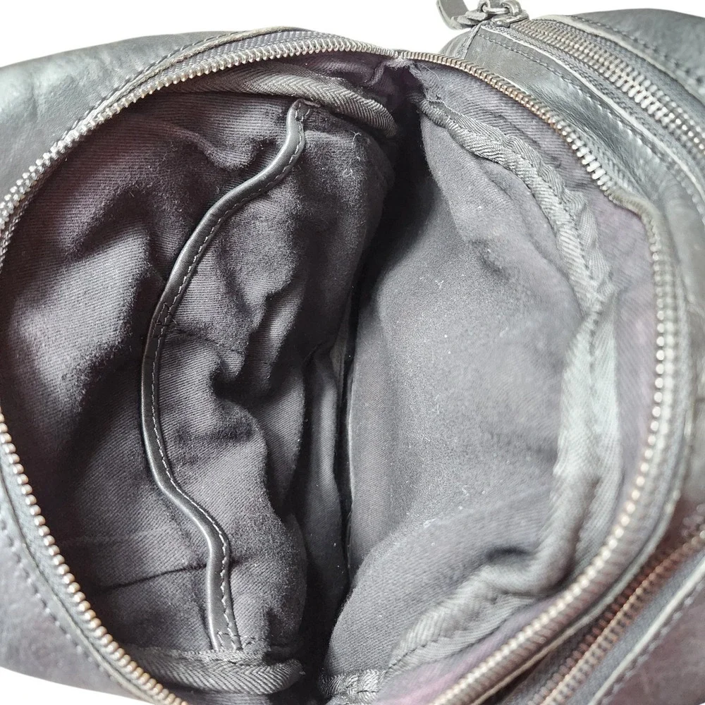 Backpack Sling Travel Bag Genuine Leather Crossbody Chest Bag Daypack India **